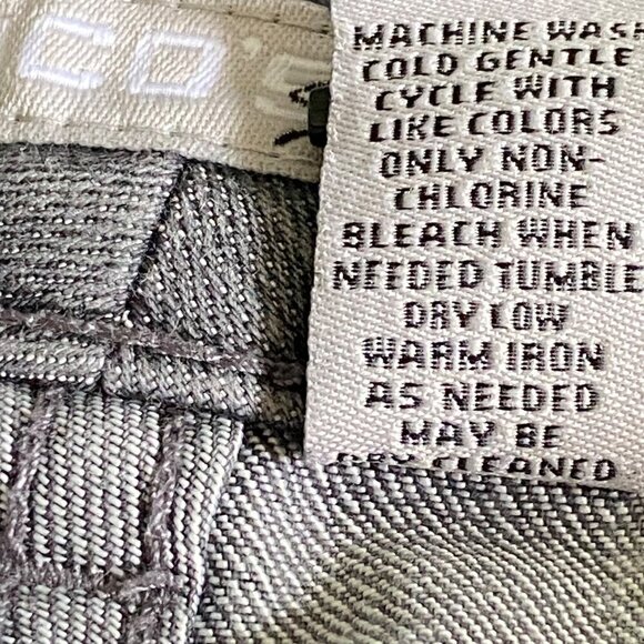 Chico’s Platinum Black Ultimate Fit Slim Leg Jeans, Women's Size 2R (L) - Picture 10 of 11